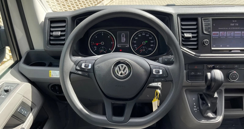 Volkswagen Crafter cena 319700 przebieg: 38777, rok produkcji 2020 z Stawiszyn małe 154